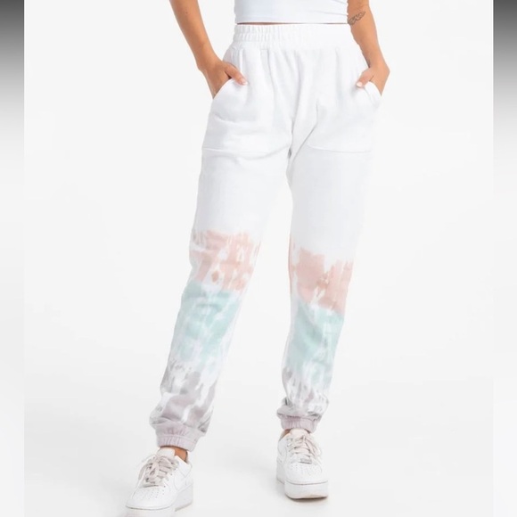 NWT SSCO Women’s Tie Dye Cropped Hoodie & Sweatpants Set XS/S - Picture 4 of 5